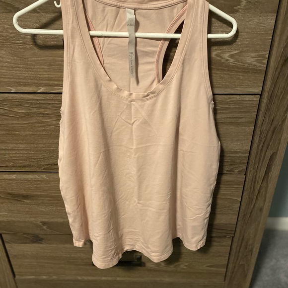 Lululemon Love Tanks (6)- size 12 - Picture 10 of 12